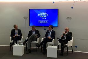 Ministros expusieron sobre el G20 de Argentina en Davos