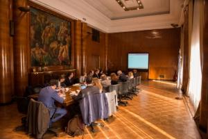 Macroeconomic Dialogue meting at the Belgrano Hall of the Palace of Finance, 26/05/02016 (1/2)